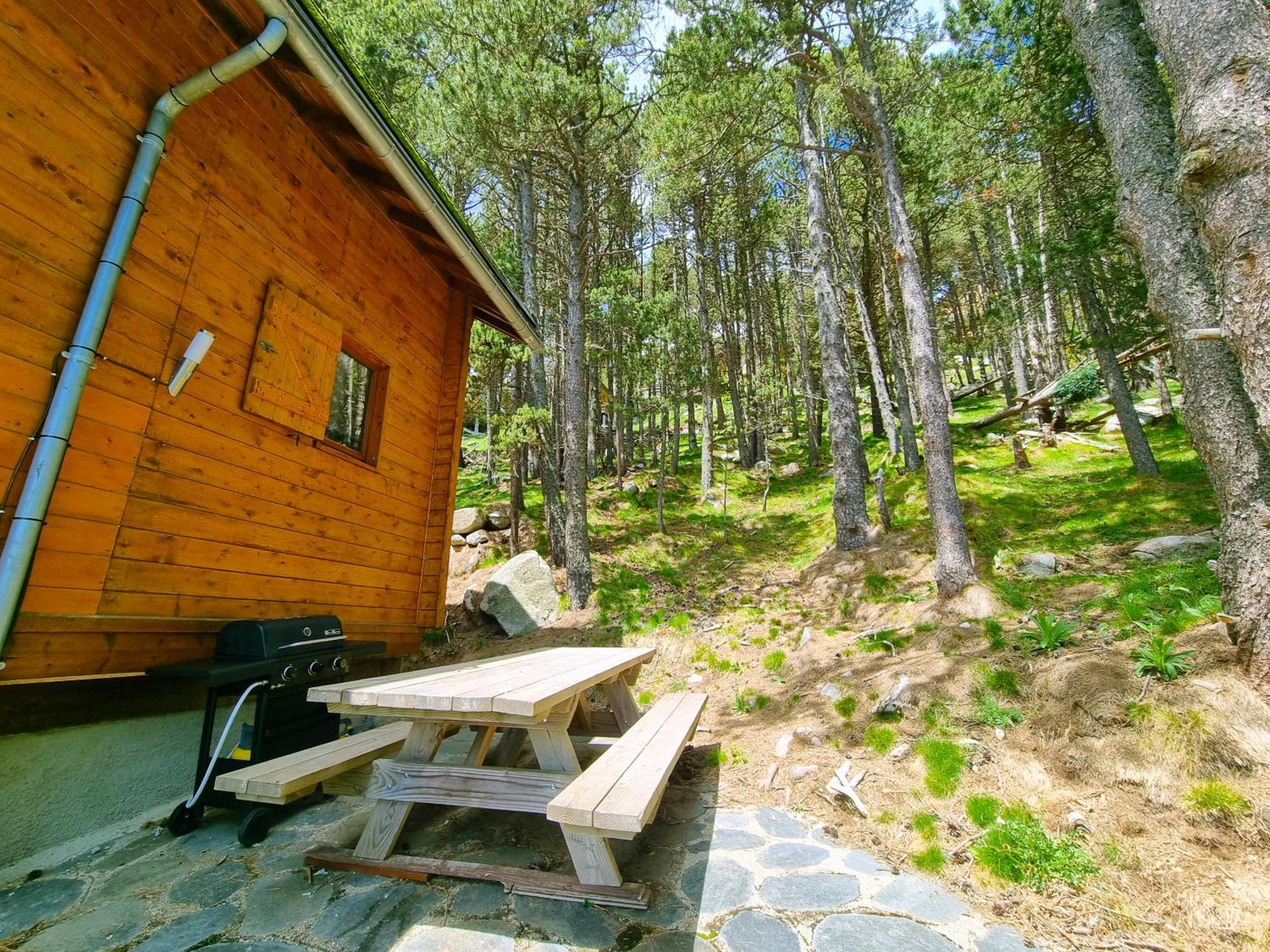 Chalet Vue Sous Cet Angles Luaran gambar