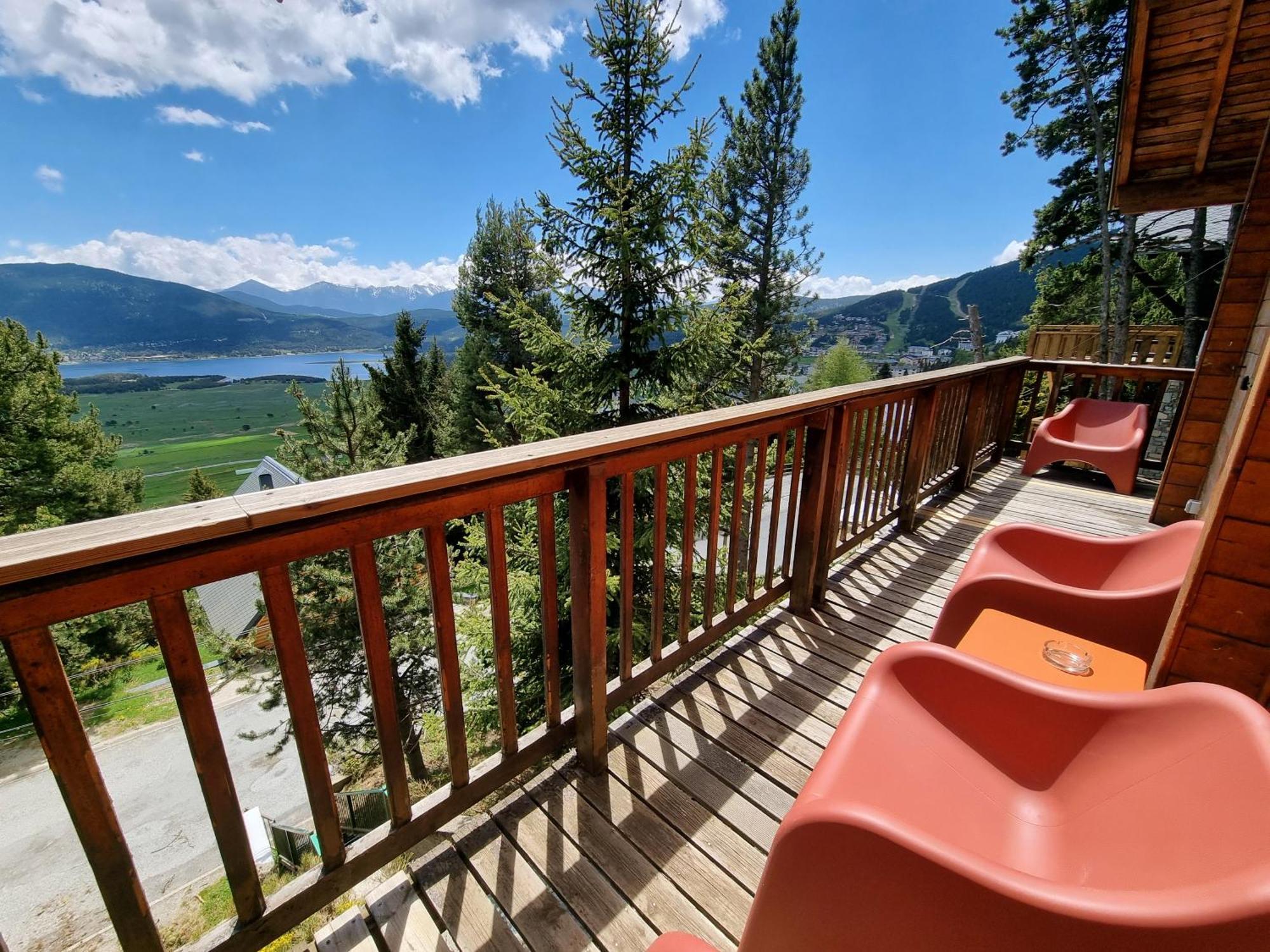 Chalet Vue Sous Cet Angles Luaran gambar